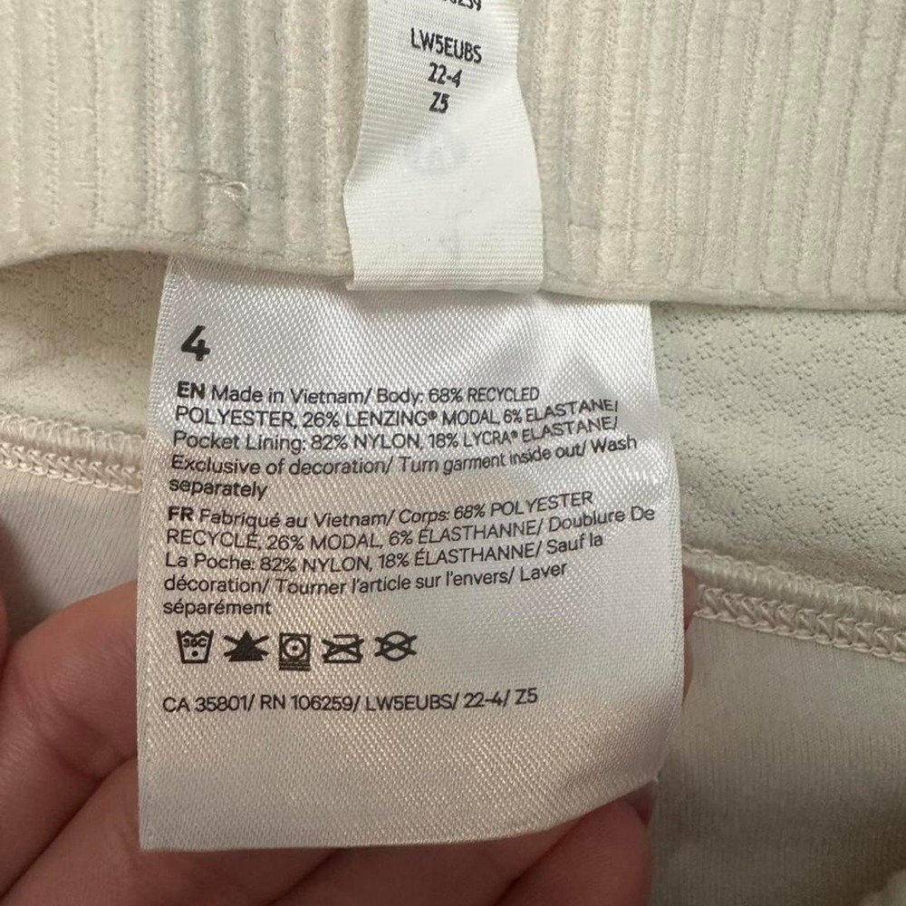 Lululemon Brushed Softstreme Ribbed Zip Flared Pant 32.5 Bone Size 4 - Picture 7 of 8